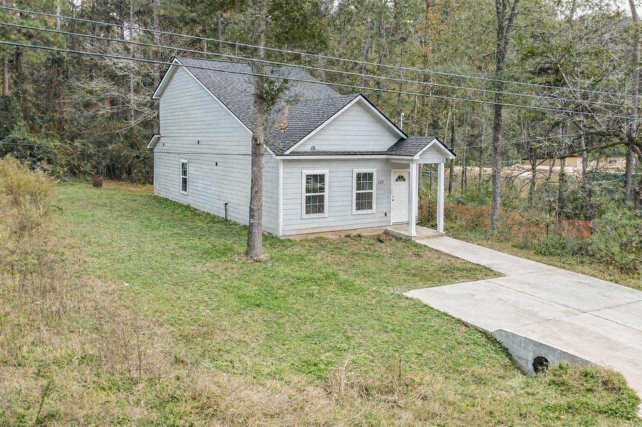 15514 Hickory Drive - Photo 1