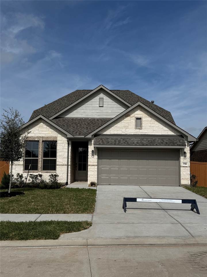 719 Mockingbird Passage - Photo 1