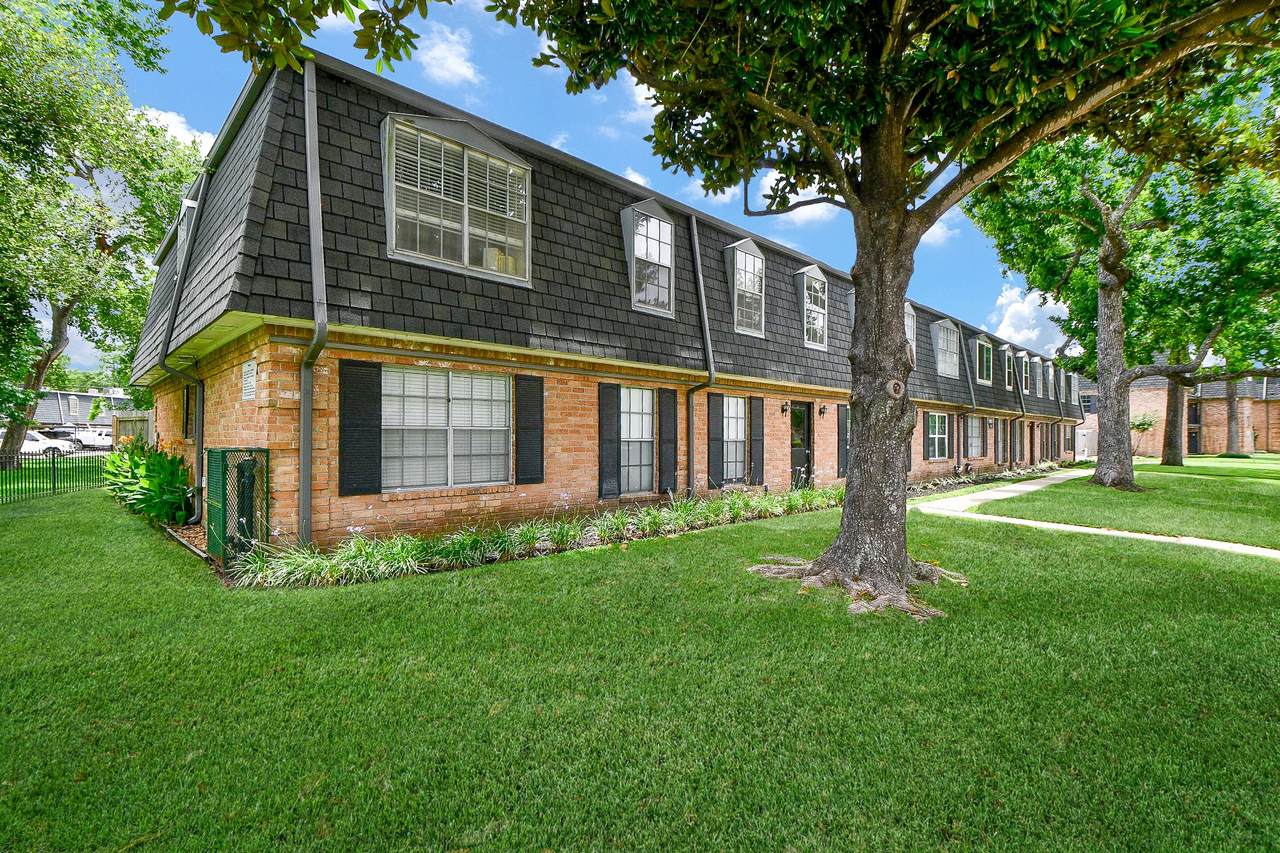 9001 Gaylord Street - Photo 1