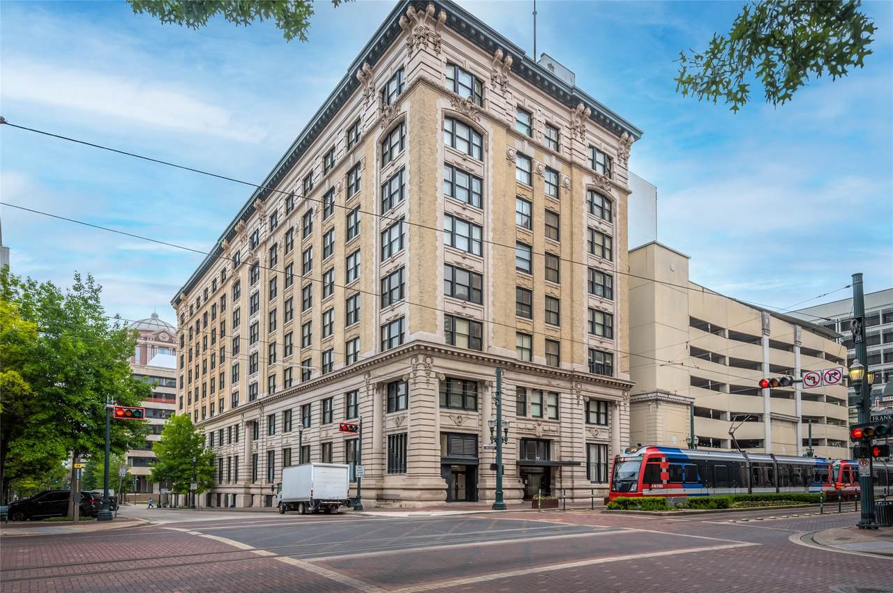 201 Main Street - Photo 1