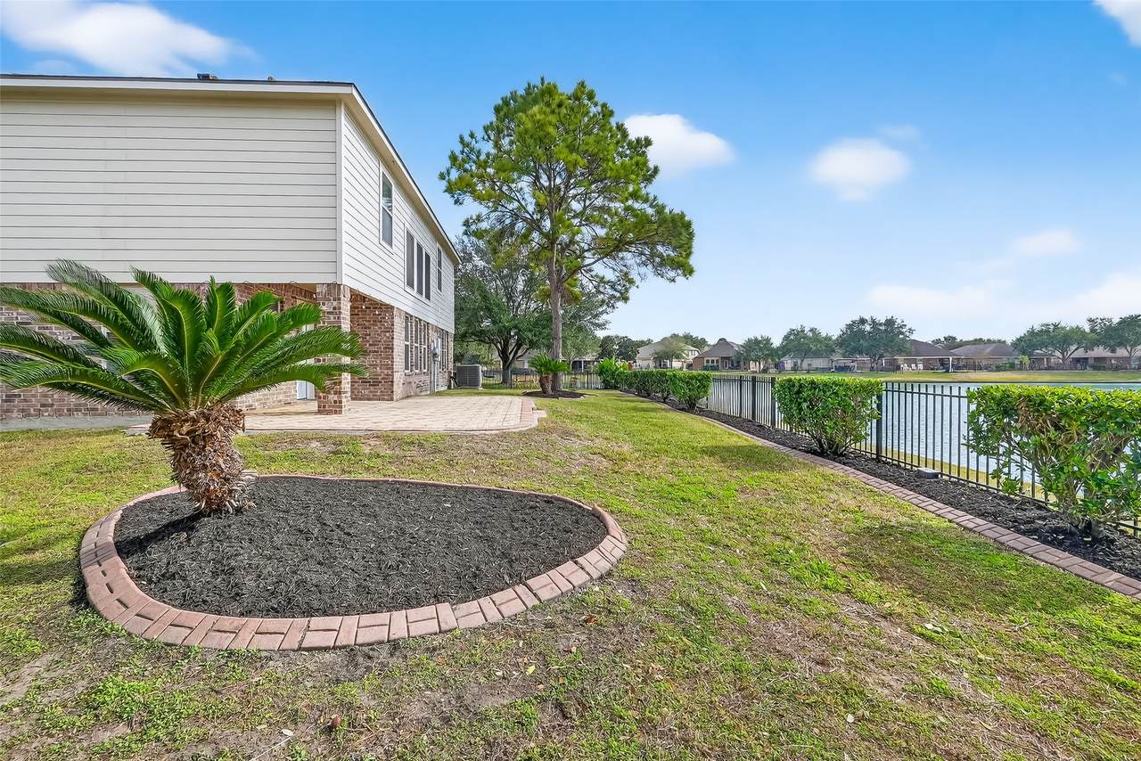 11403 Ryan Manor Drive - Photo 1