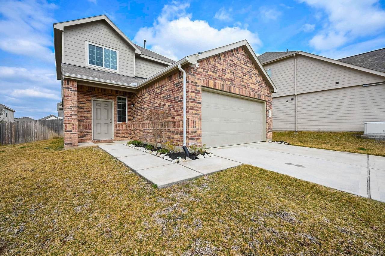 2710 Hoffman Lane - Photo 1