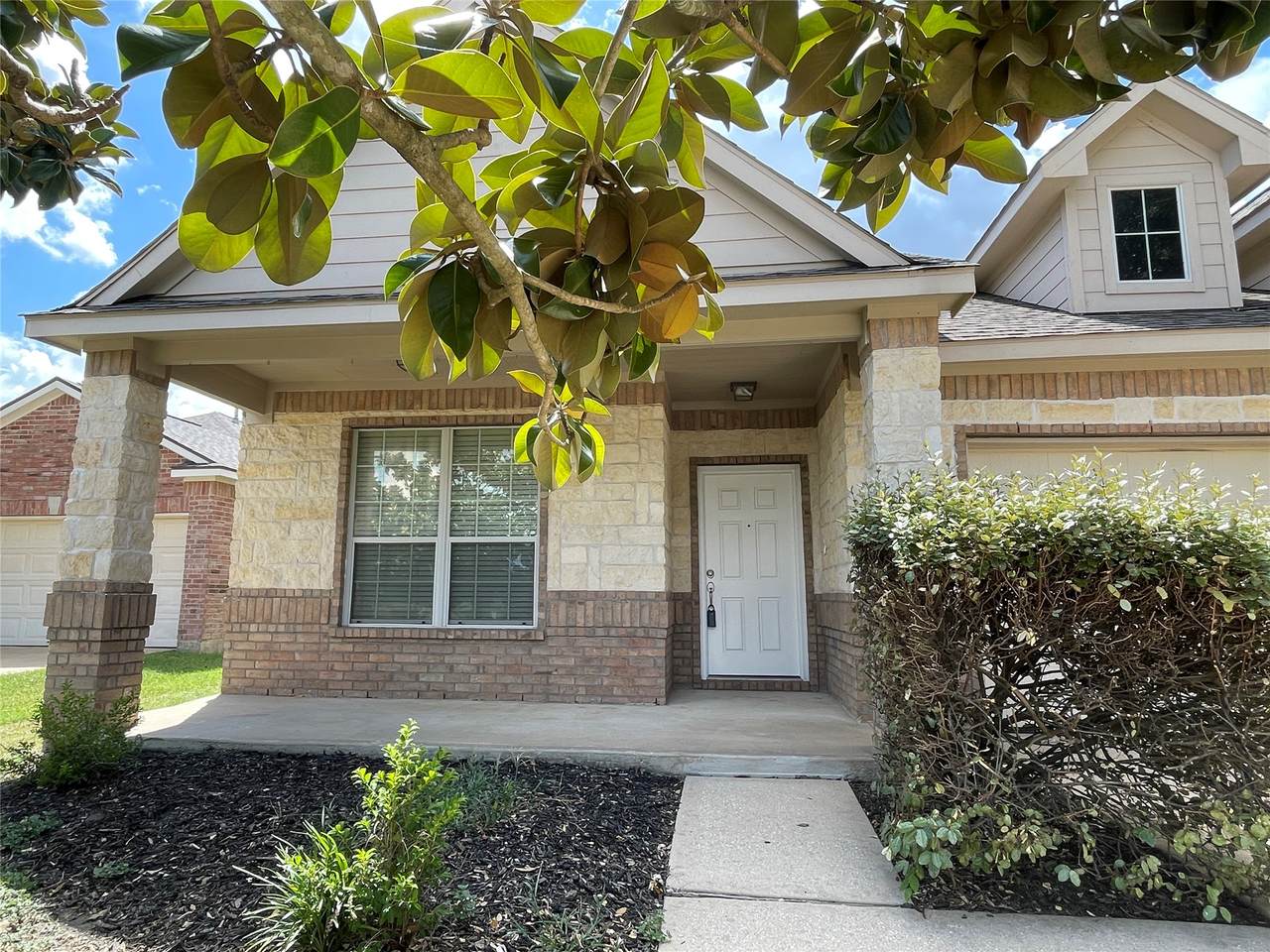 5811 Ranch Riata Court - Photo 1