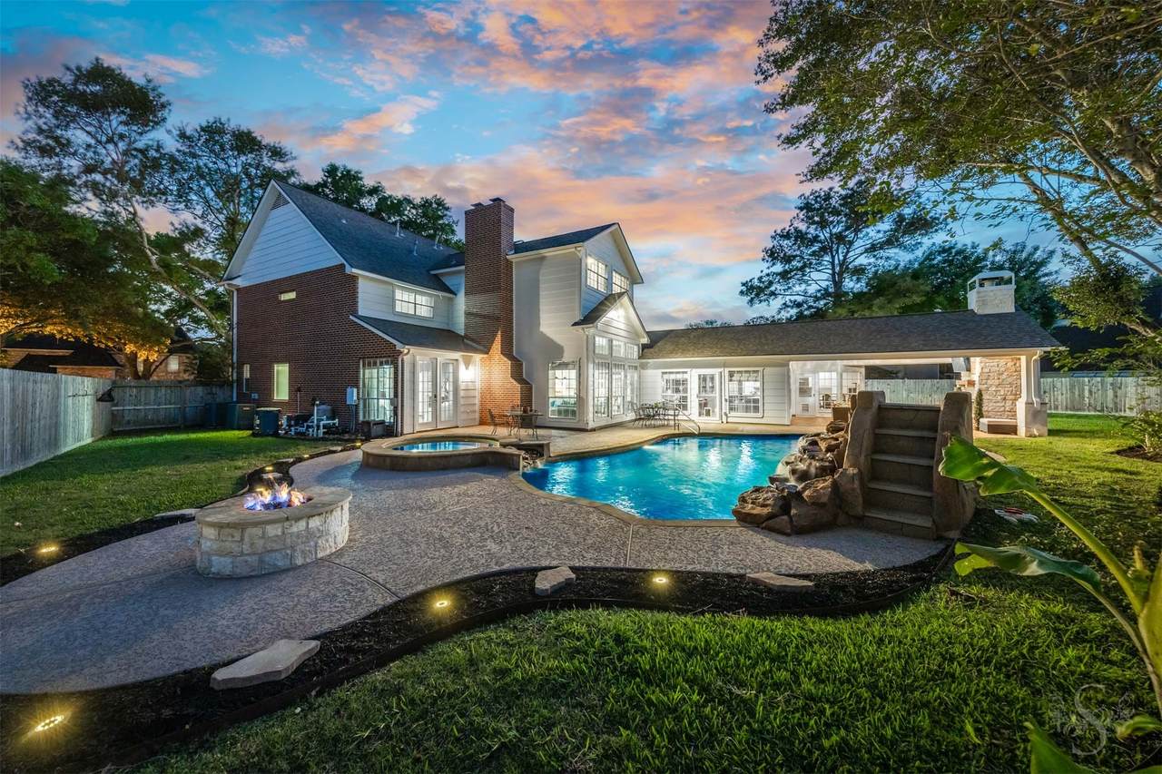 20414 Chateau Bend Drive - Photo 1