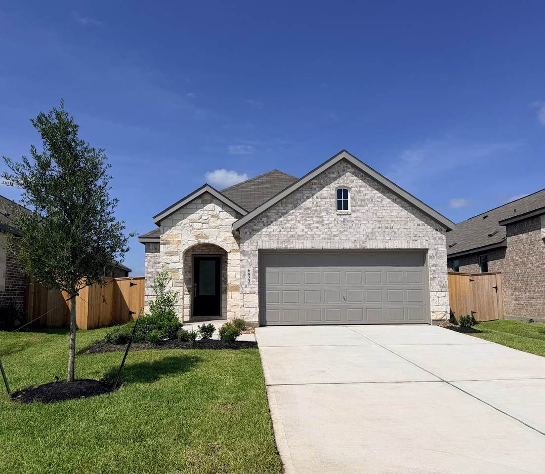 6822 Papillon Lane - Photo 1