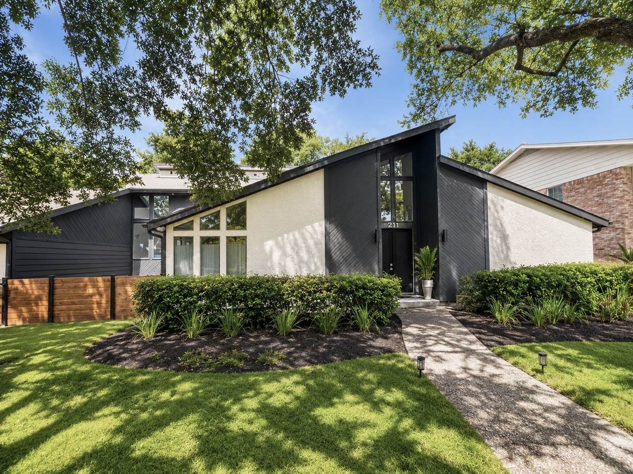 211 Big Hollow Lane - Photo 1