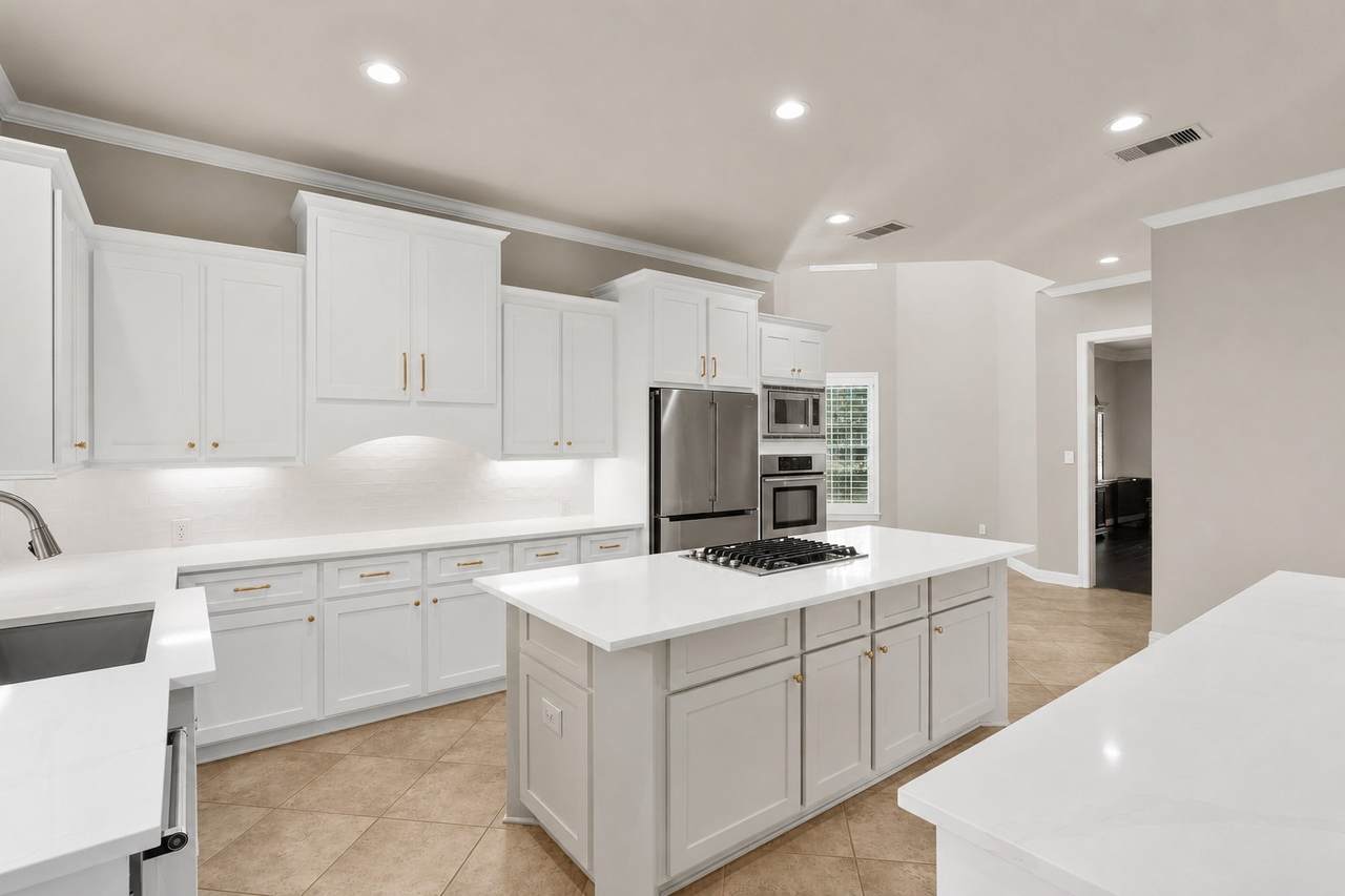 2822 Taylorcrest - Photo 1
