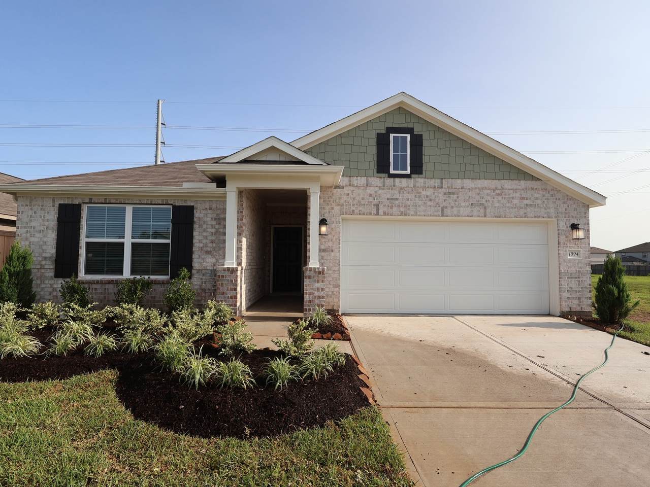 1094 Garnet Star Drive - Photo 1