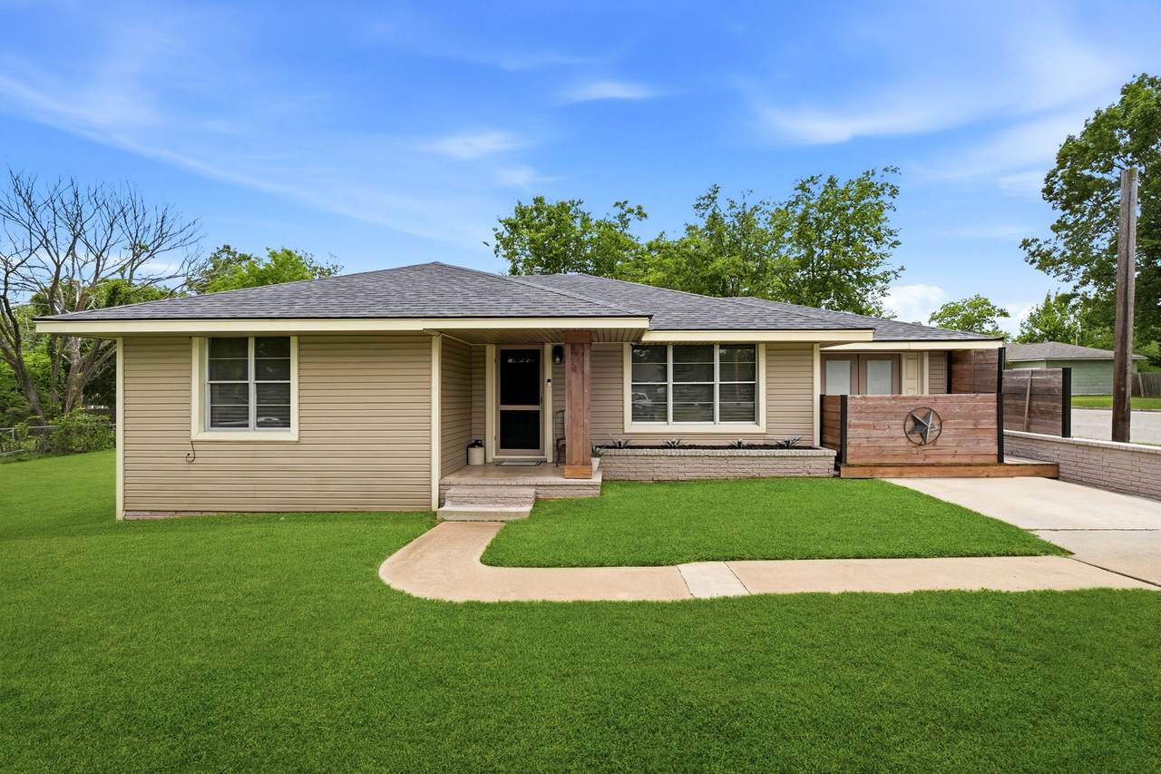 107 Sayles Street - Photo 1