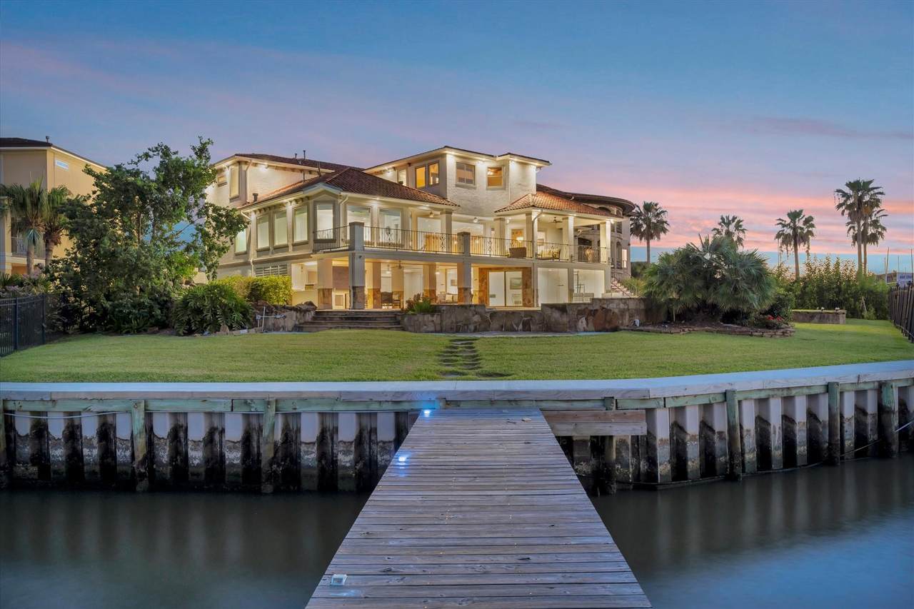 2240 Marina Way - Photo 1