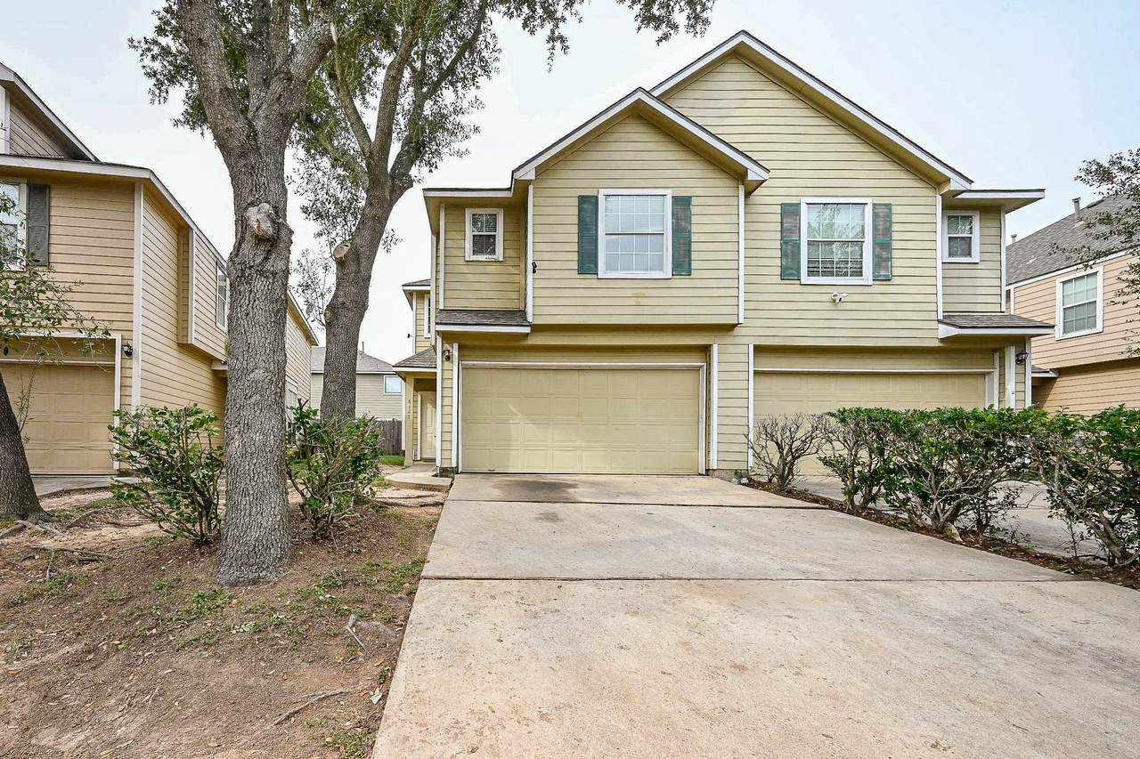 6127 Yorkglen Manor Lane - Photo 1