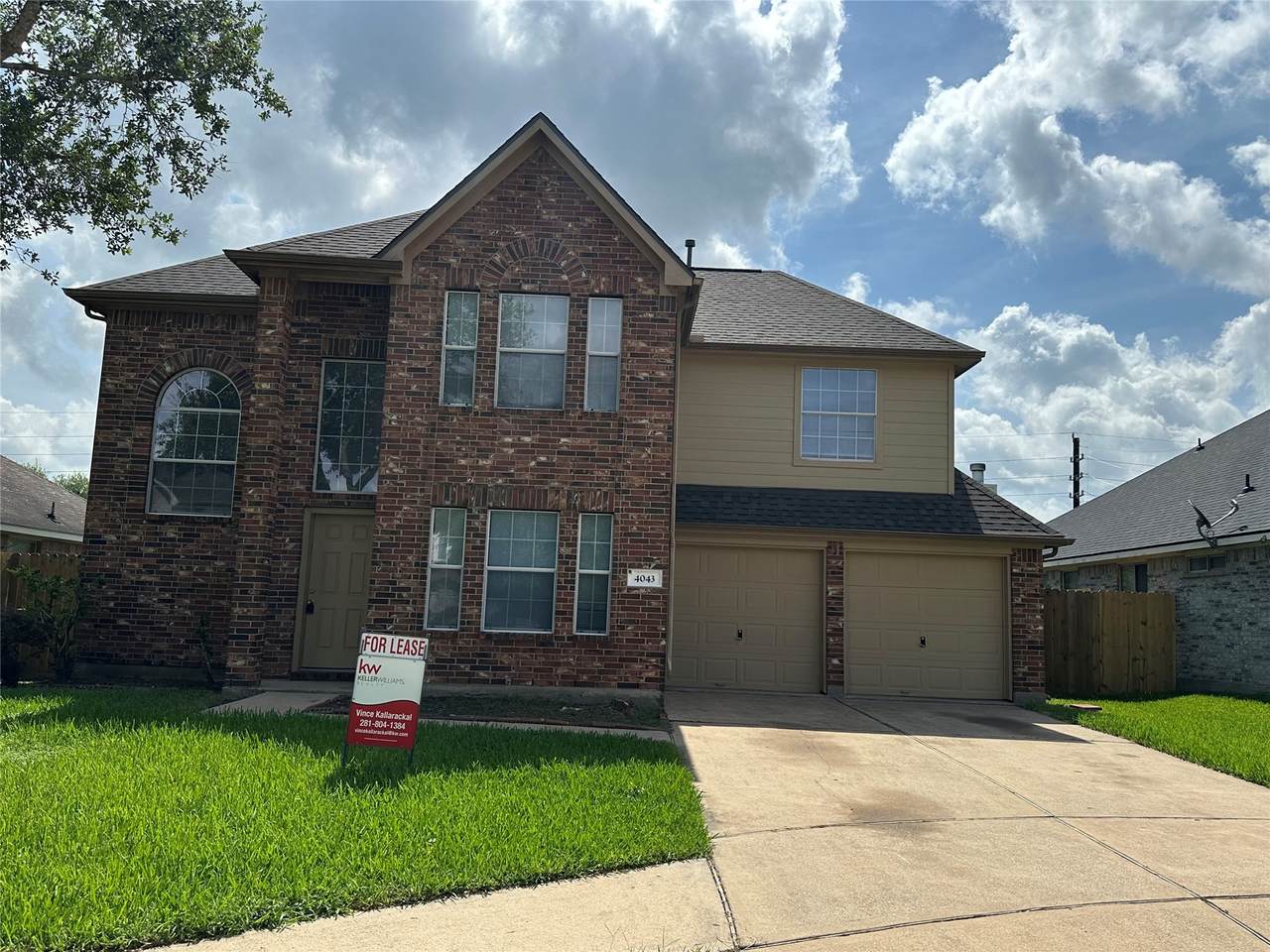 4043 Hawthorne Glen Court - Photo 1