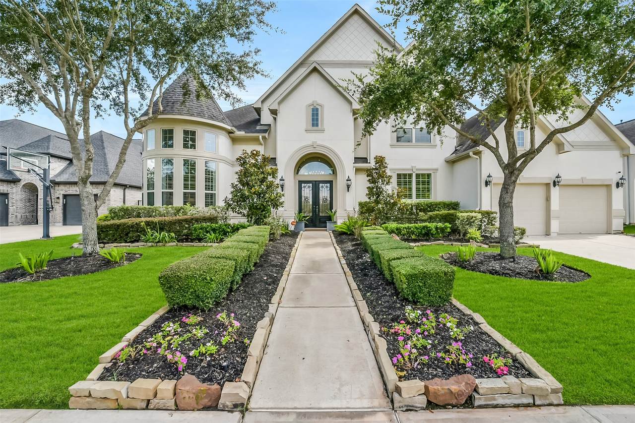 9603 Plaza Point Drive - Photo 1