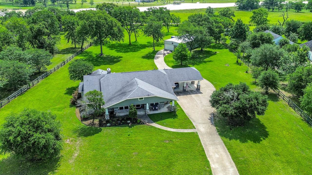 27644 Spring Hill Road - Photo 1