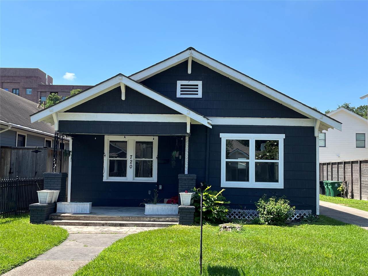 720 12th Street - Photo 1