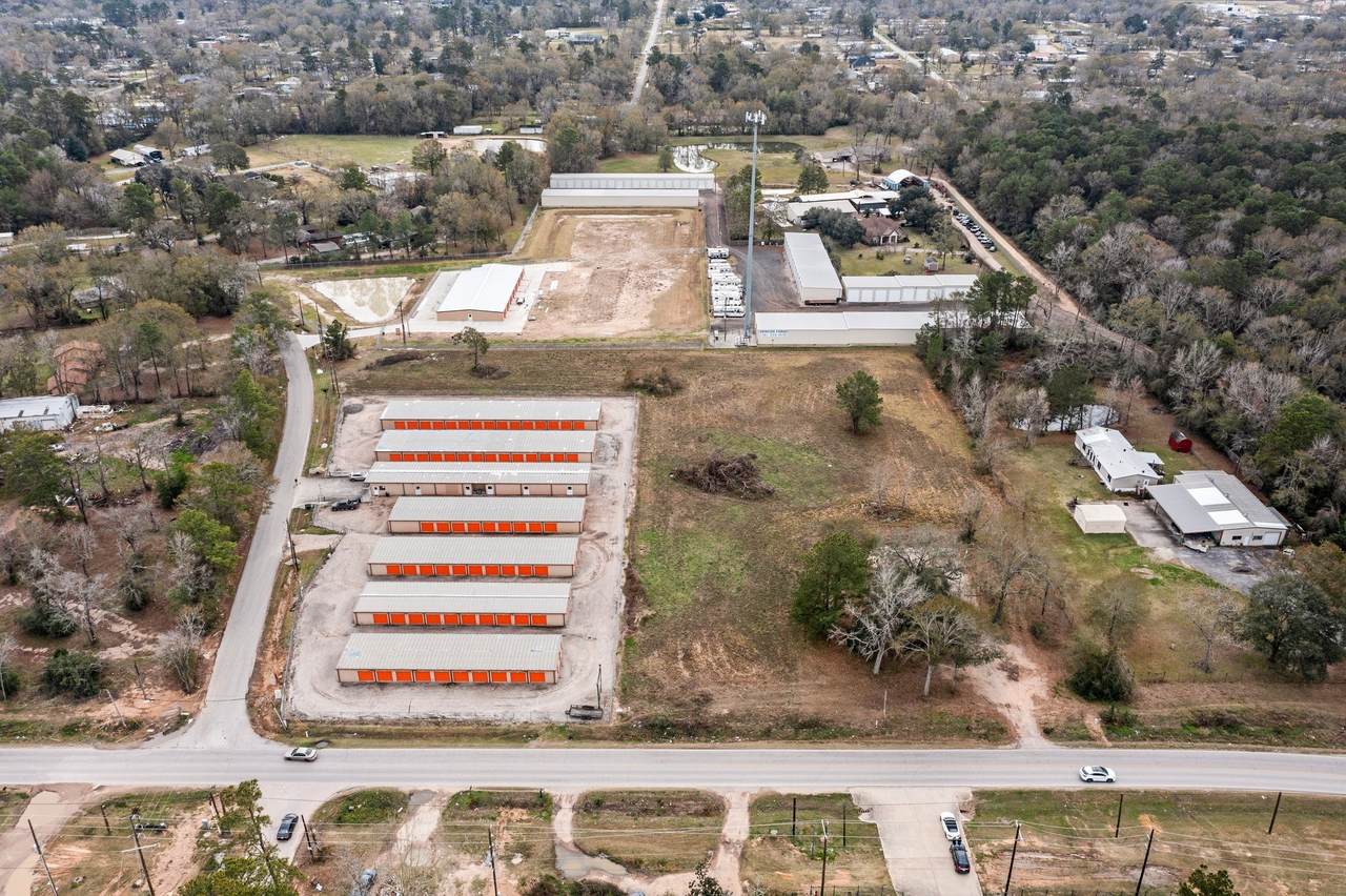 22752 Ford Road - Photo 1