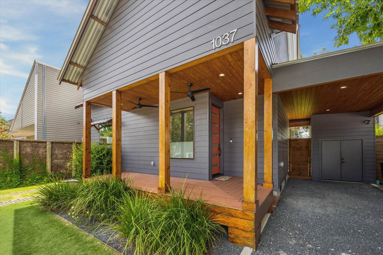 1037 Rutland Street - Photo 1