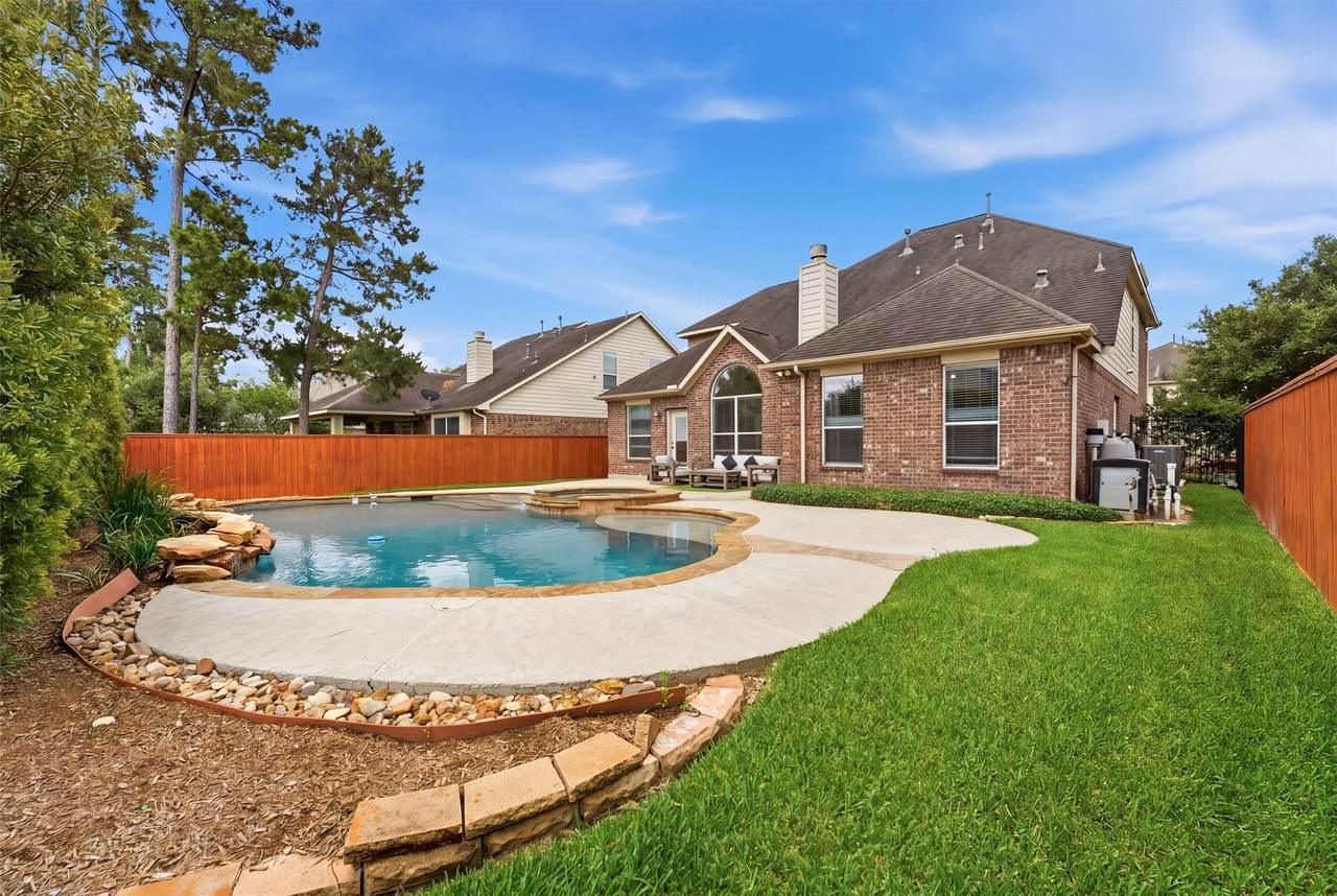115 Rocky Point Circle - Photo 1