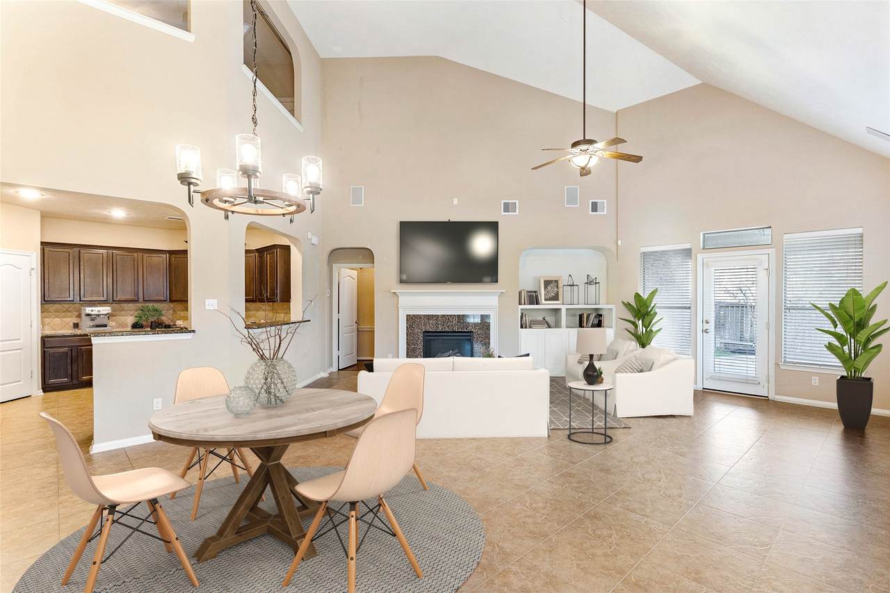 9430 Amethyst Arbor Lane - Photo 1