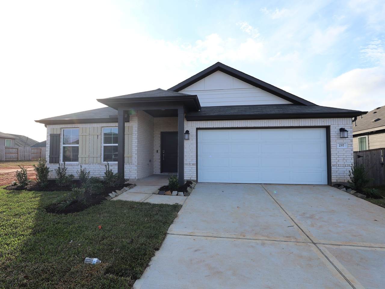 237 Draper Shadows Drive - Photo 1