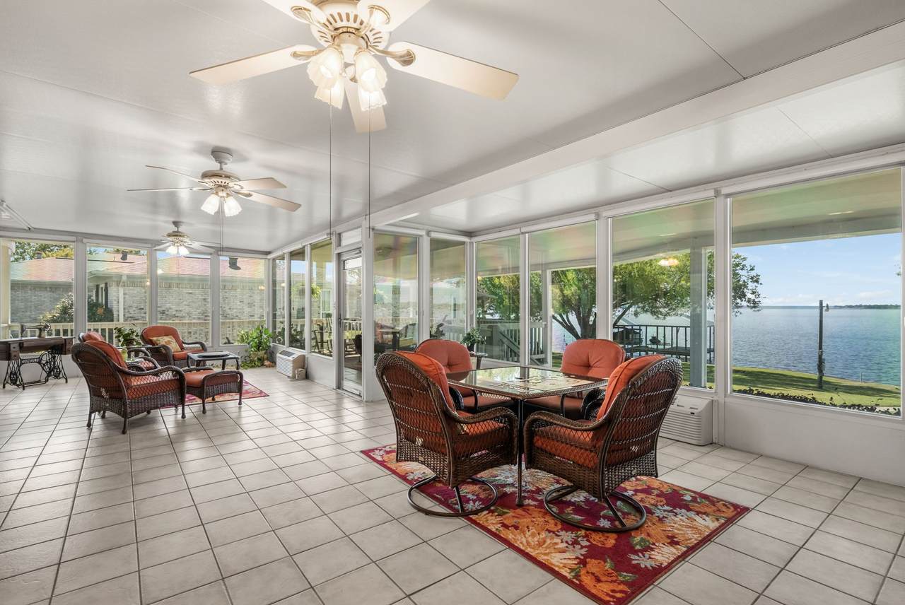 466 Buffalo Court - Photo 1