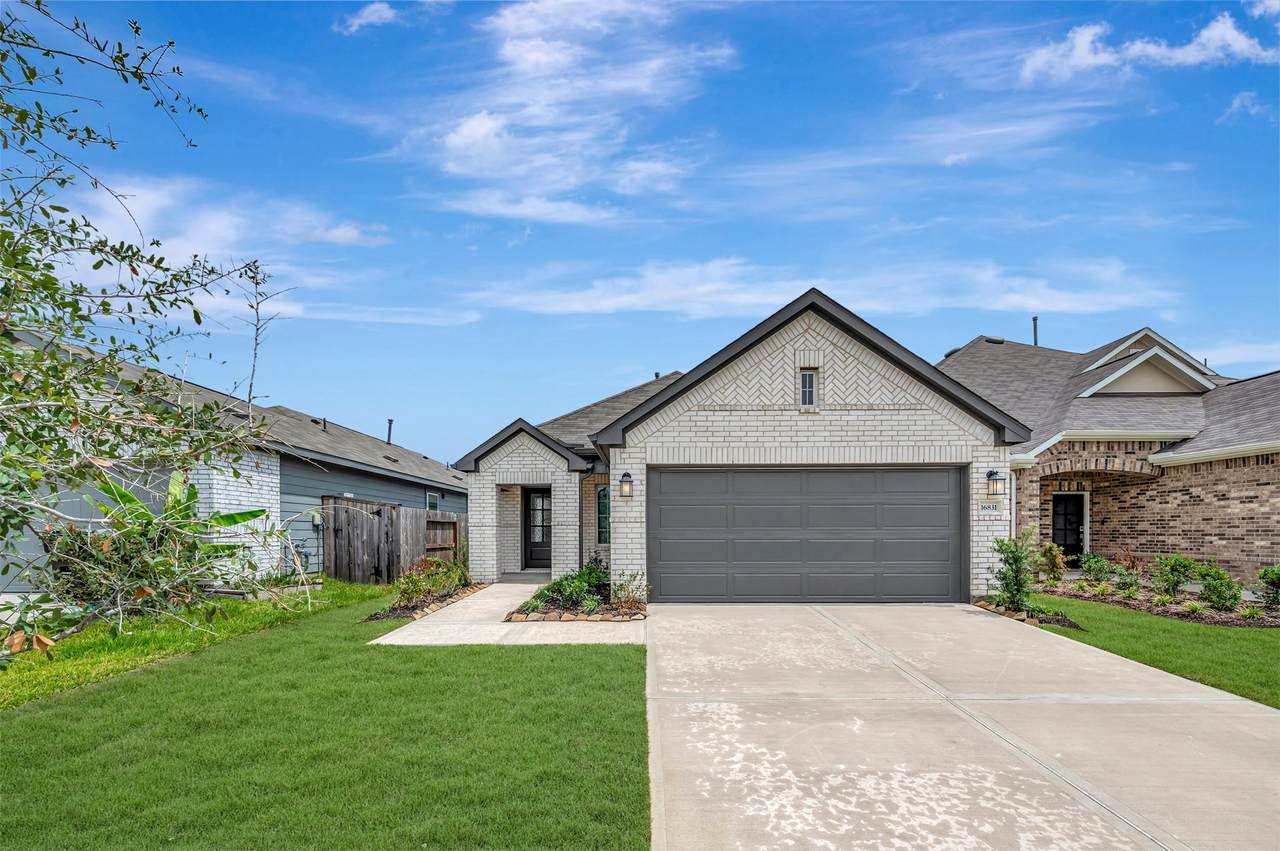16831 Cockspur Hawthorn Lane - Photo 1