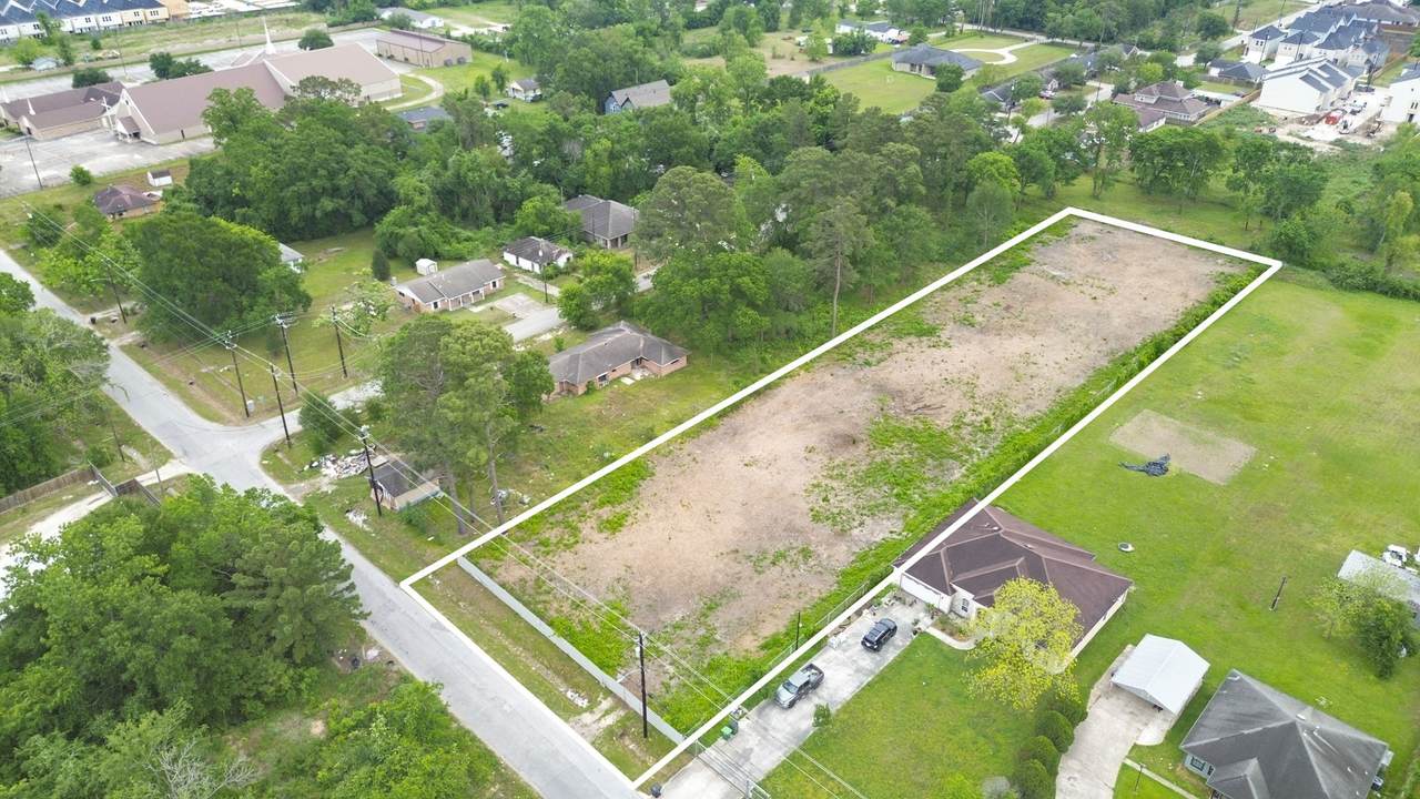 3211 De Soto Street - Photo 1