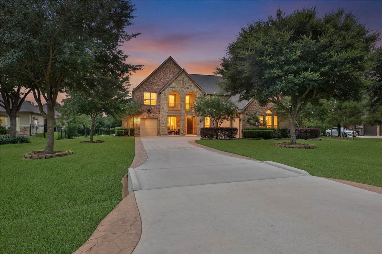 5462 Harvest Oak Landing Drive - Photo 1
