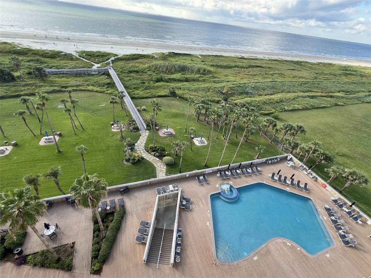 1401 Beach Drive - Photo 1