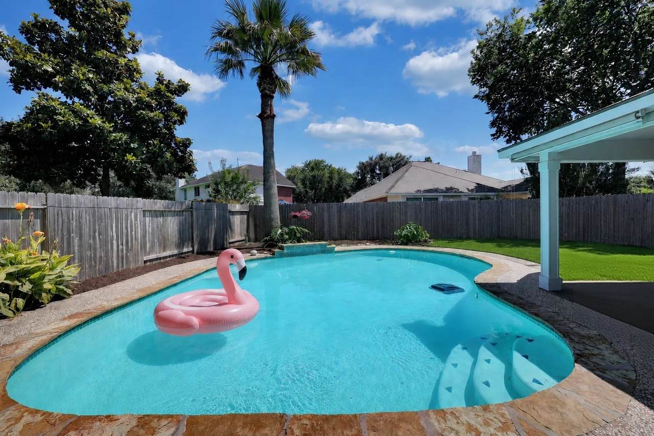 20707 Medallion Pointe Drive - Photo 1