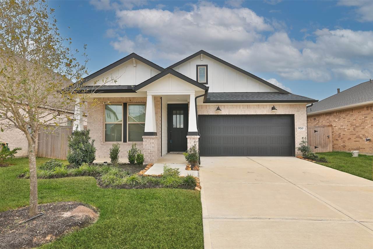 19243 Palfrey Prairie Trail - Photo 1