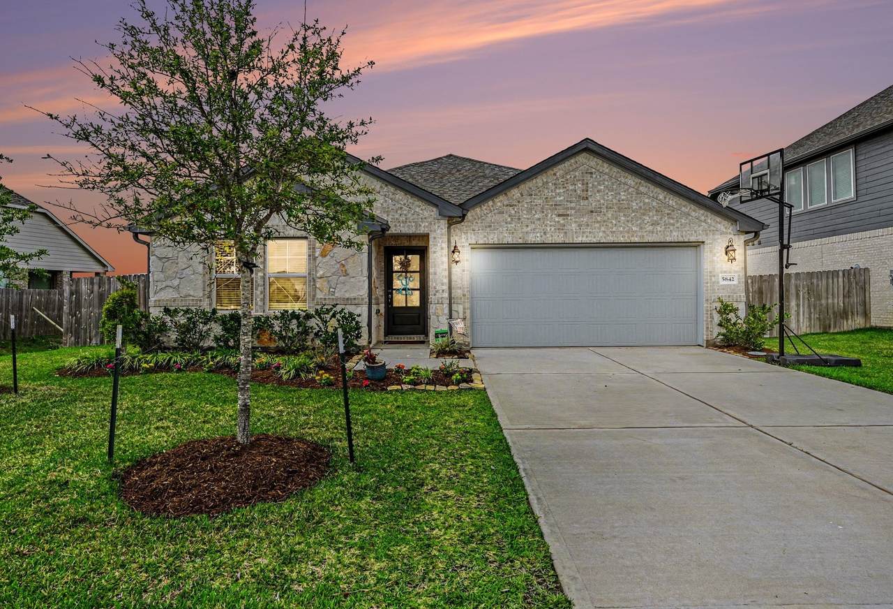 5842 Wayne Way - Photo 1
