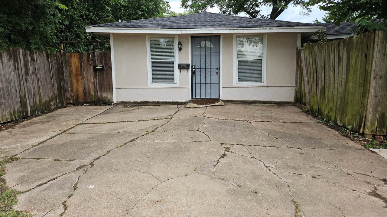 5603 Northridge Drive - Photo 1