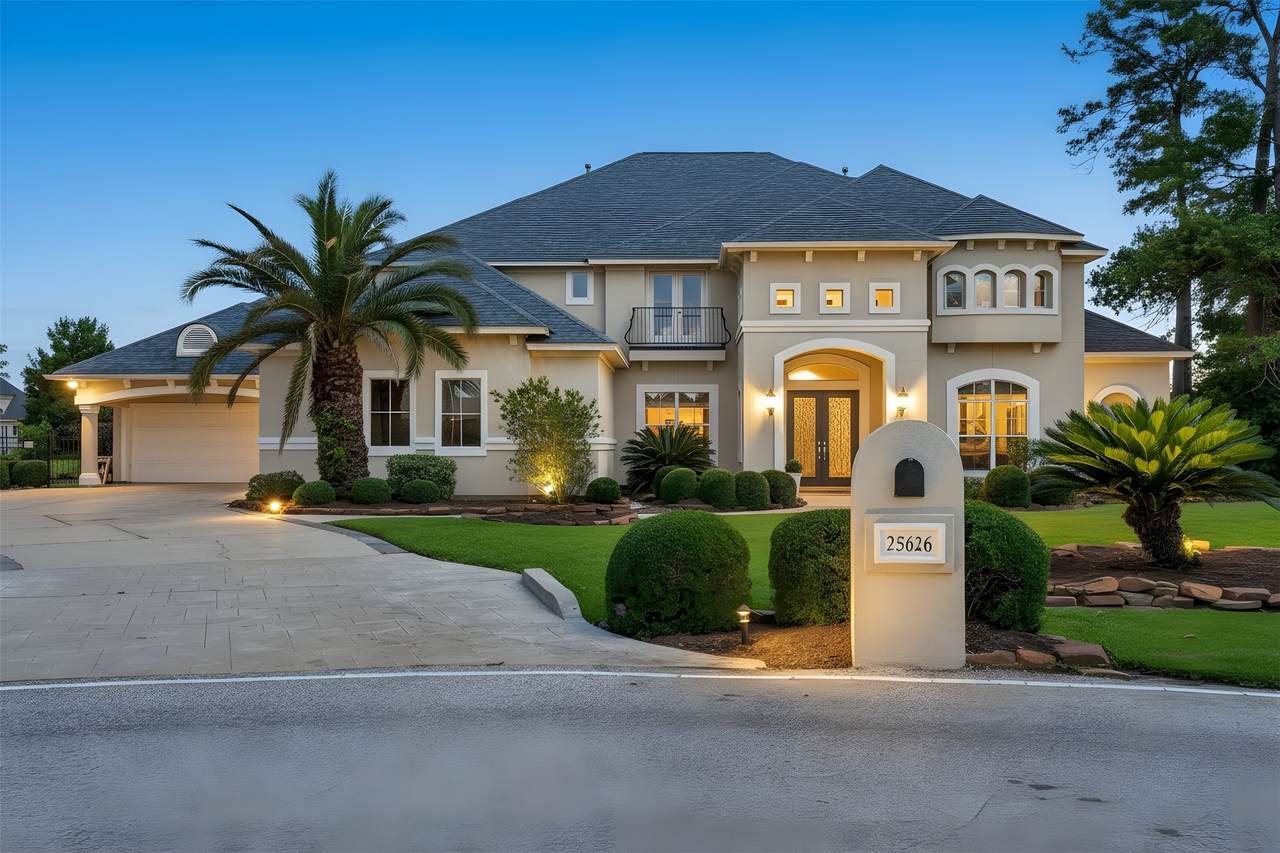 25626 Windy Isle Court - Photo 1