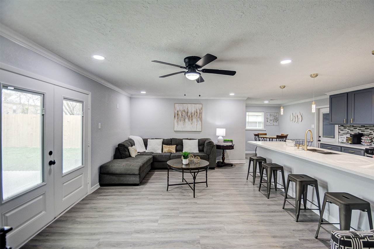 8706 Glen Valley Drive - Photo 1