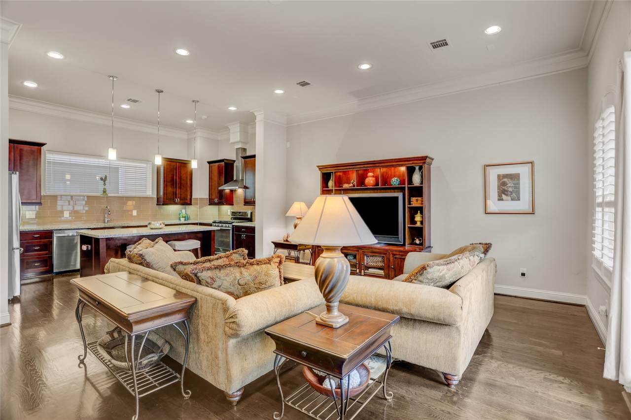 5637 Kiam Street - Photo 1