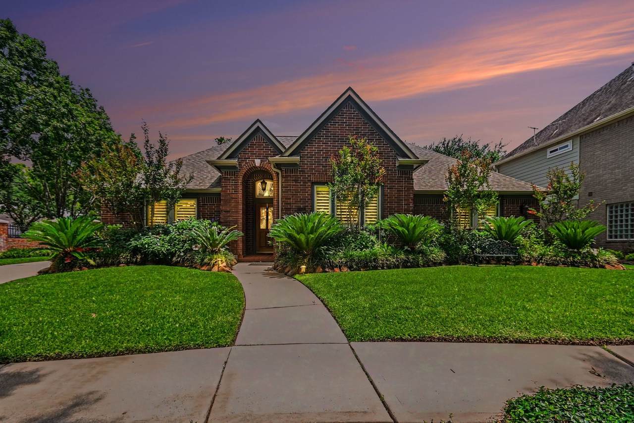 2025 Sandy Coast Circle - Photo 1