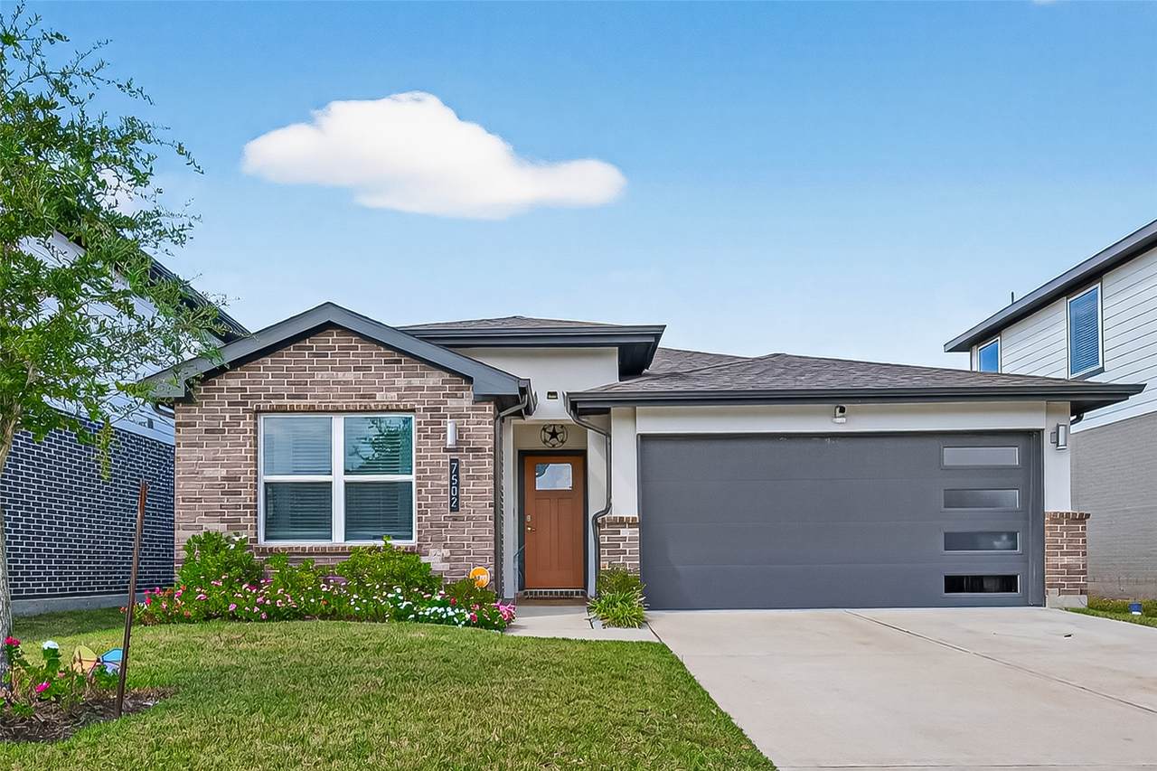 7502 Sonora Star Lane - Photo 1