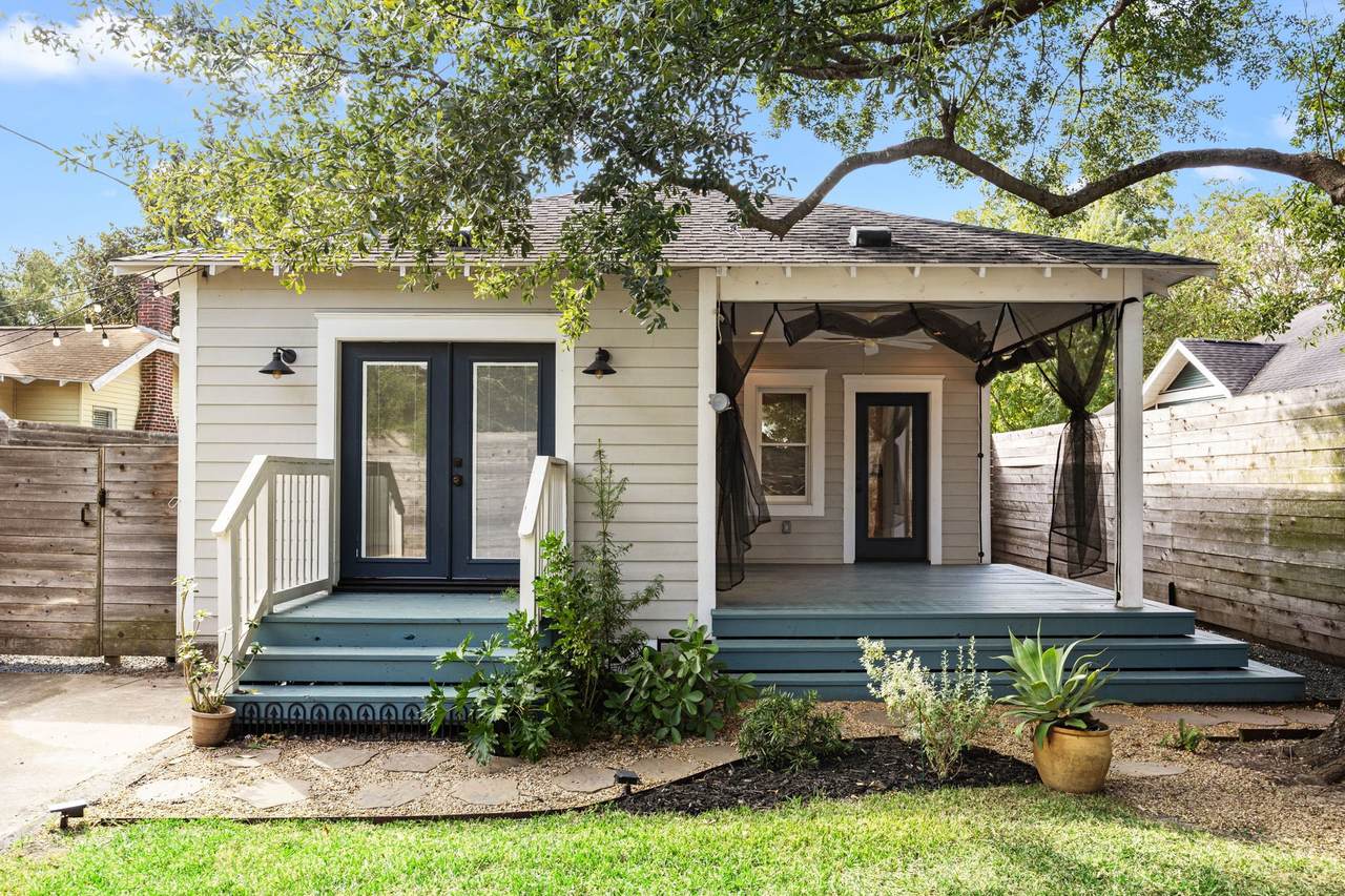 1131 Walling Street - Photo 1