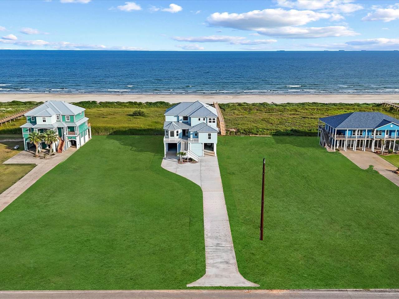 5026 Blue Water Highway - Photo 1