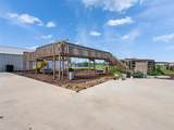 8802 Los Robles Avenue - Photo 9