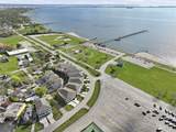 709 Bayshore Drive - Photo 29