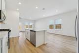 2322 Pioneer Landing Lane - Photo 3