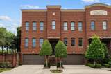 932 Knox Street - Photo 1