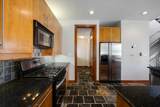 932 Knox Street - Photo 11