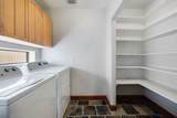 932 Knox Street - Photo 14