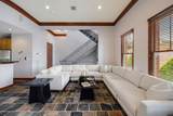 932 Knox Street - Photo 6