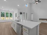 17530 Fogwood Creek Way - Photo 5
