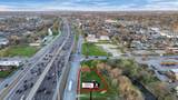 2636 North Freeway - Photo 12