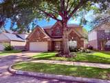 2915 Veva Drive - Photo 2